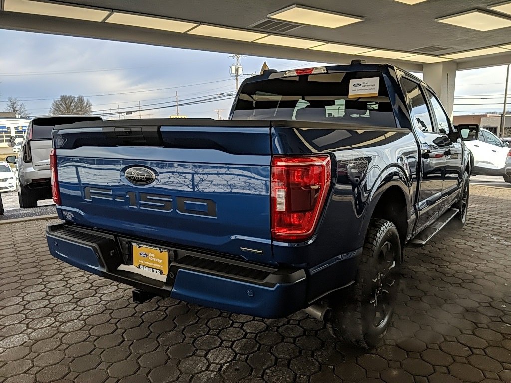 Certified 2022 Ford F150 XL w/ STX Black Appearance Package image 5