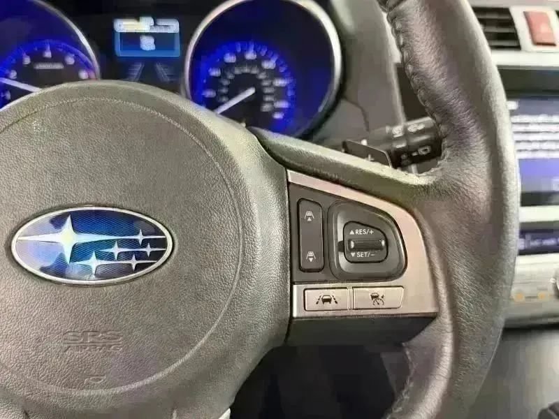 Used 2017 Subaru Outback 2.5i Limited AWD/4WD image 25