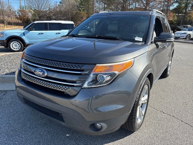 Used 2015 Ford Explorer Limited image 4