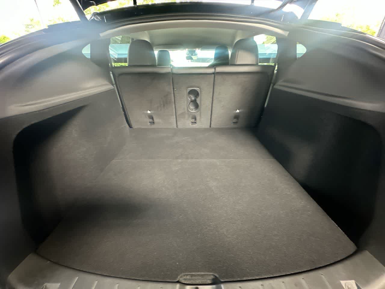 Used 2026 Tesla Model Y 2WD image 25