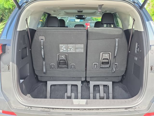 Certified 2025 Kia Carnival SX Prestige FWD image 6