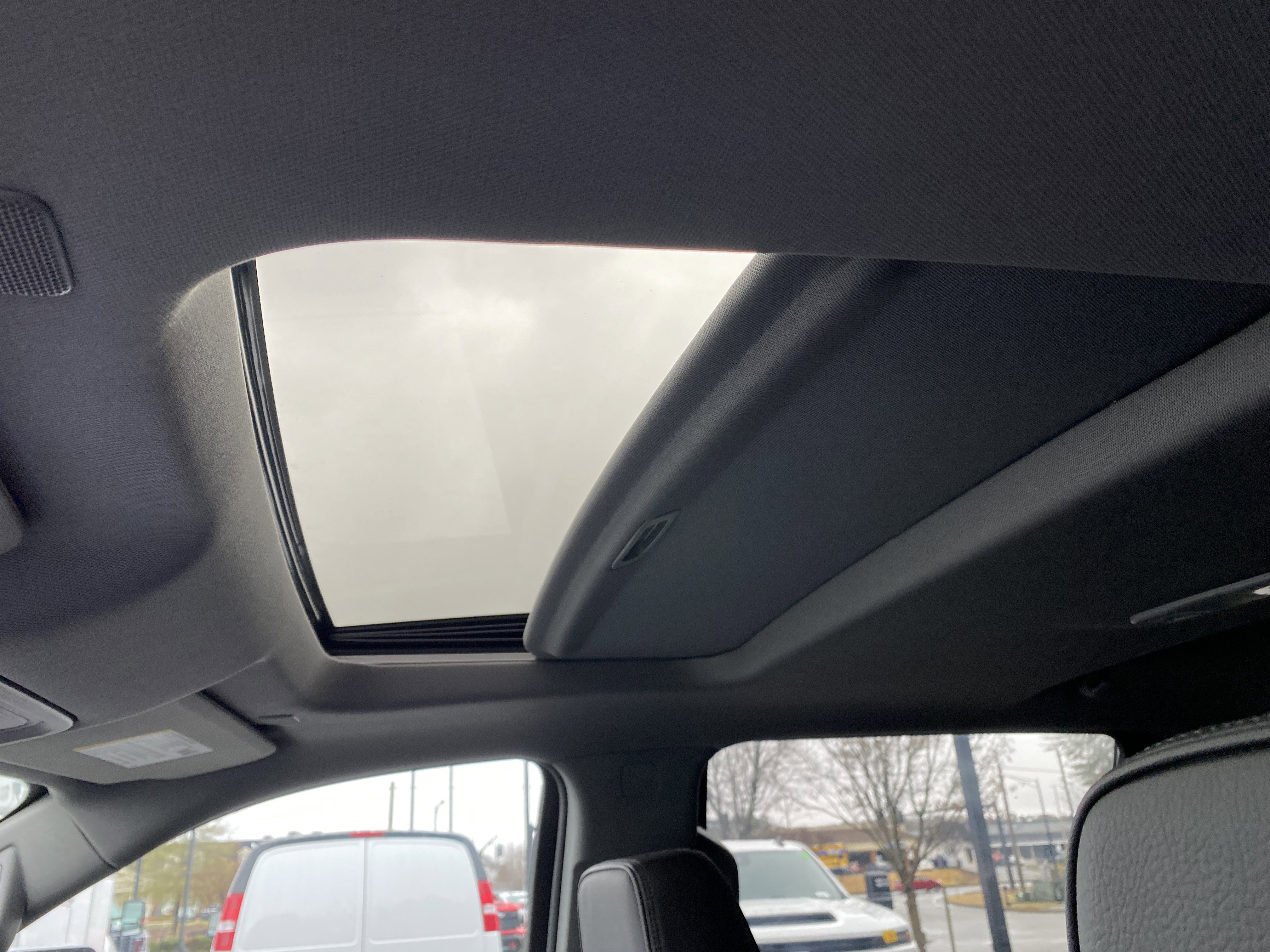 Used 2024 GMC Sierra 2500 Denali w/ Denali Reserve Package image 36