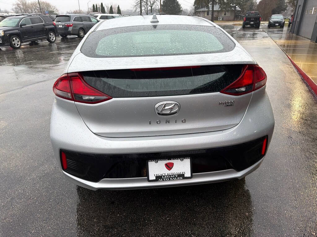Used 2019 Hyundai Ioniq Blue image 4