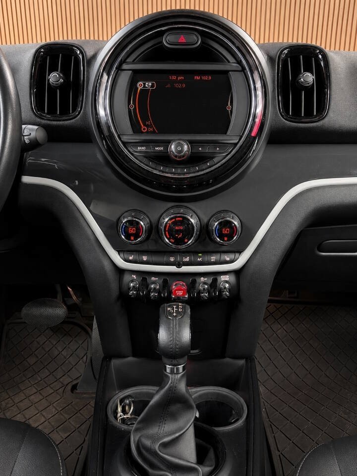 Used 2018 MINI Cooper Countryman S w/ Premium Package AWD/4WD image 14