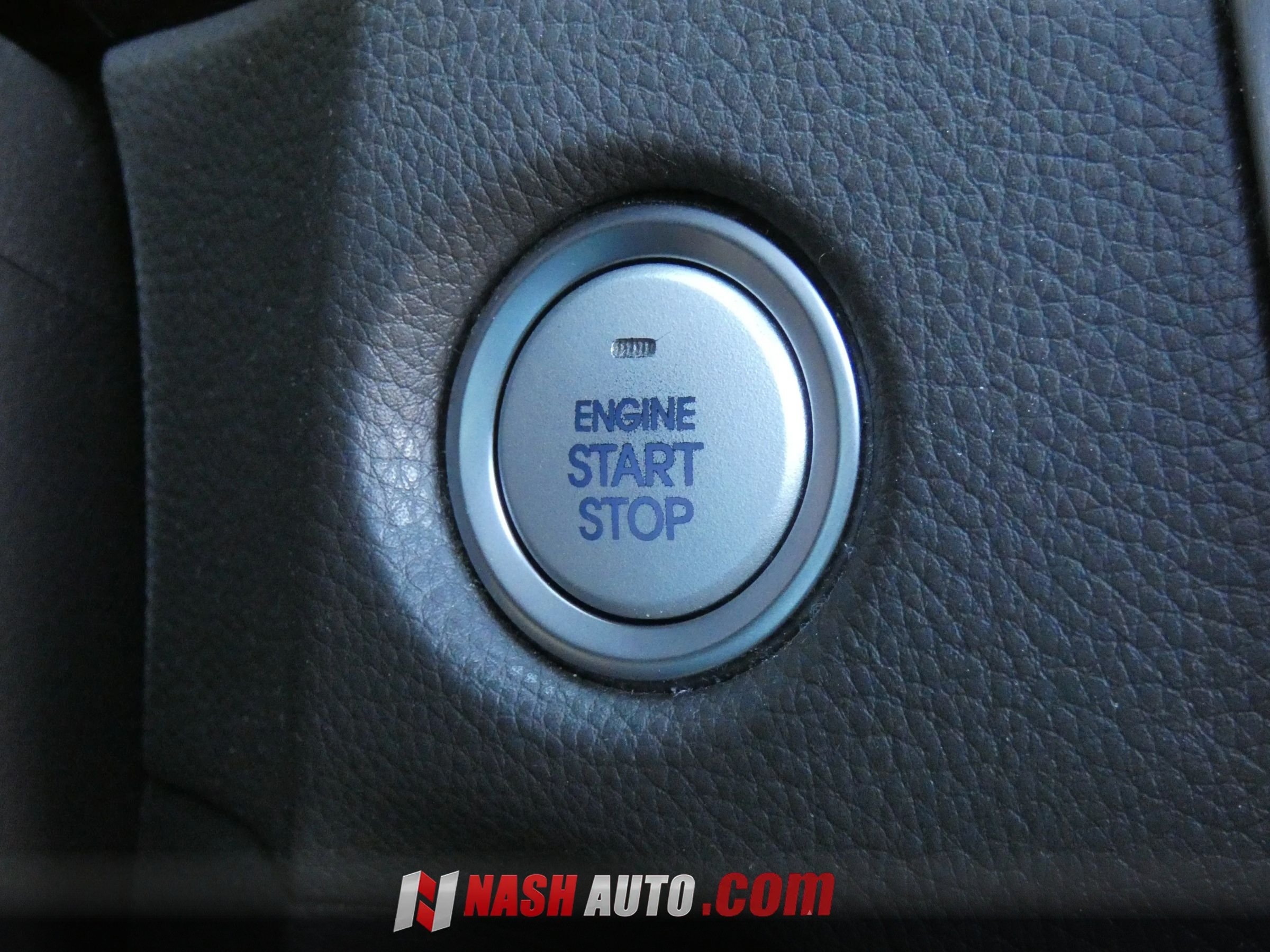 Used 2013 Hyundai Equus Signature RWD image 58