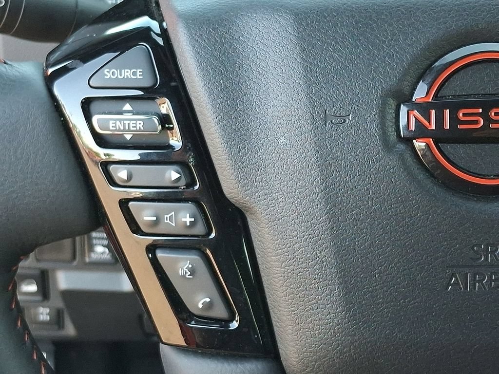 Certified 2025 Nissan Frontier PRO-4X w/ Pro Premium Package AWD/4WD image 21