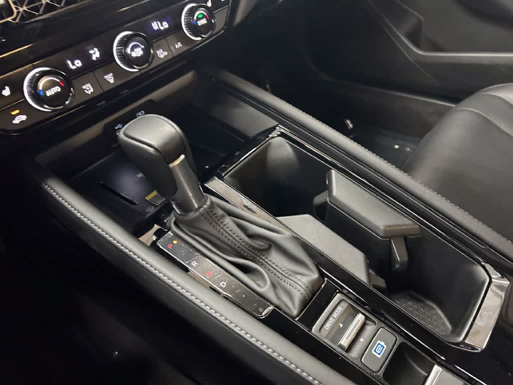 Used 2024 Honda Accord Touring image 18
