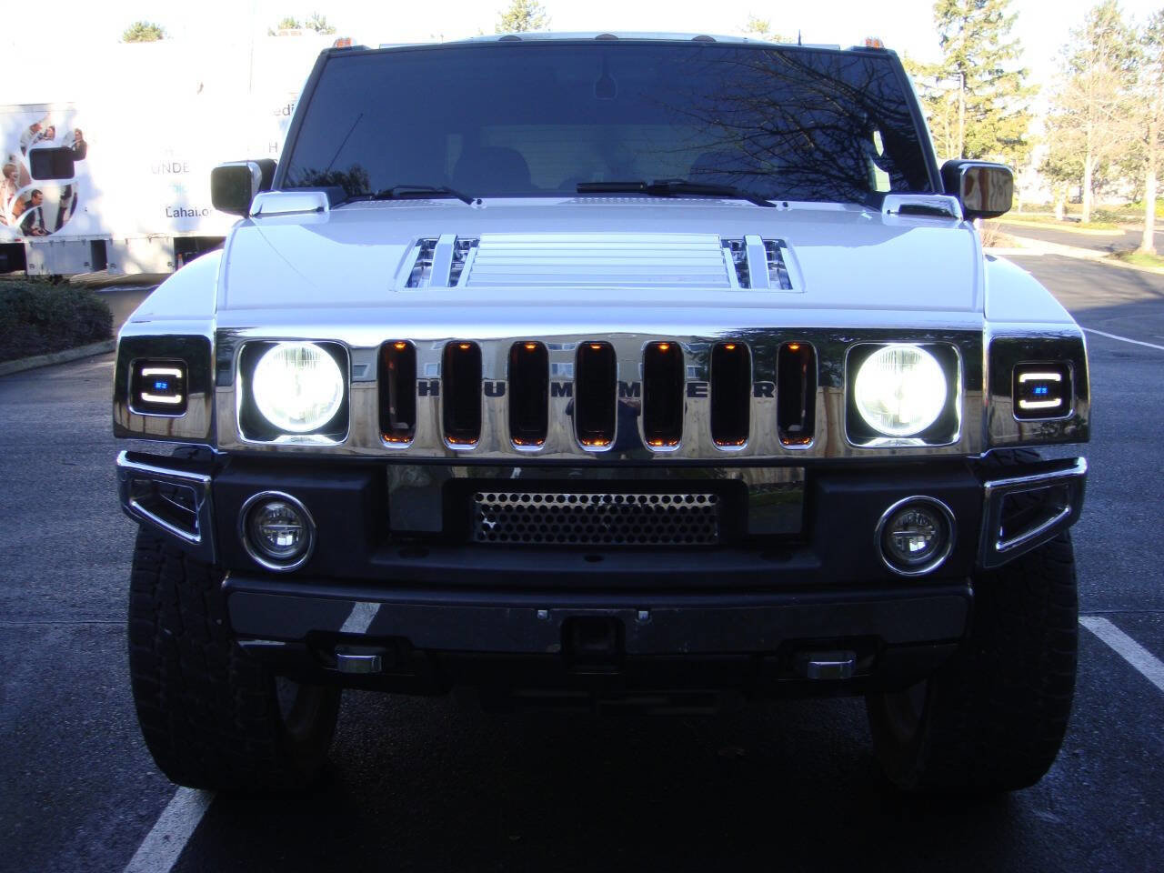 Used 2005 HUMMER H2 SUT w/ Preferred Equipment Group image 4