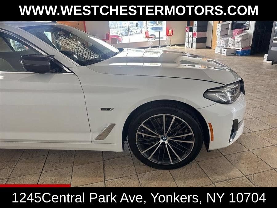 Used 2022 BMW 530e xDrive w/ Premium Package AWD/4WD image 10