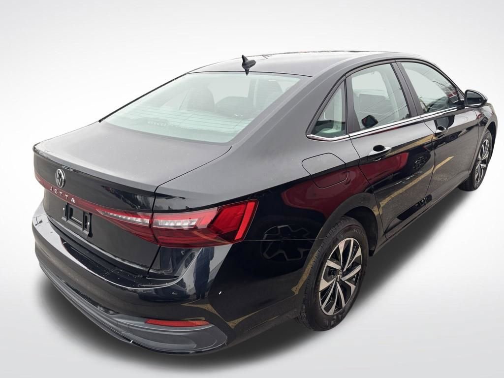 Used 2025 Volkswagen Jetta S image 6
