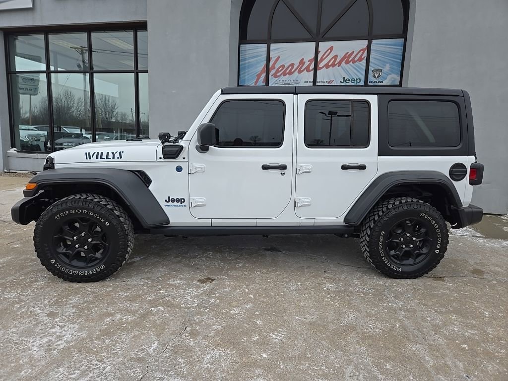 Used 2023 Jeep Wrangler Unlimited image 5