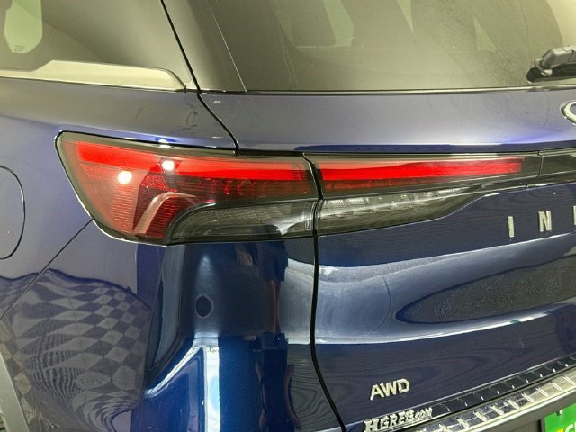 Used 2023 INFINITI QX60 Luxe w/ Performance Audio Package AWD/4WD image 35