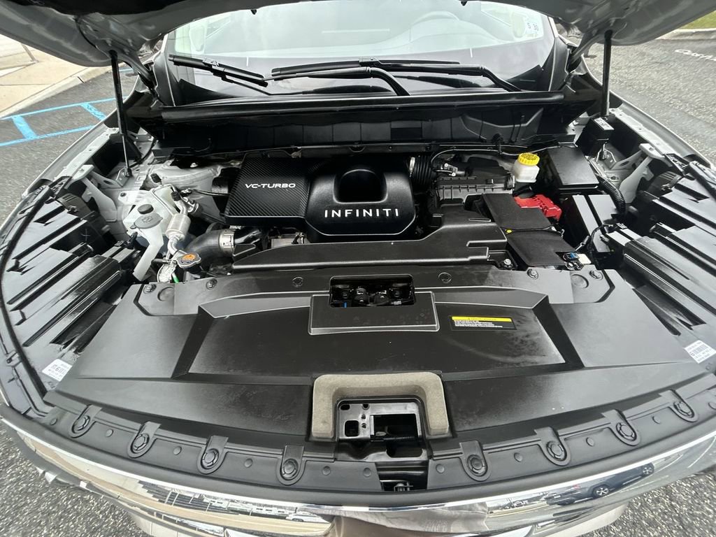 Certified 2025 INFINITI QX60 Luxe image 14