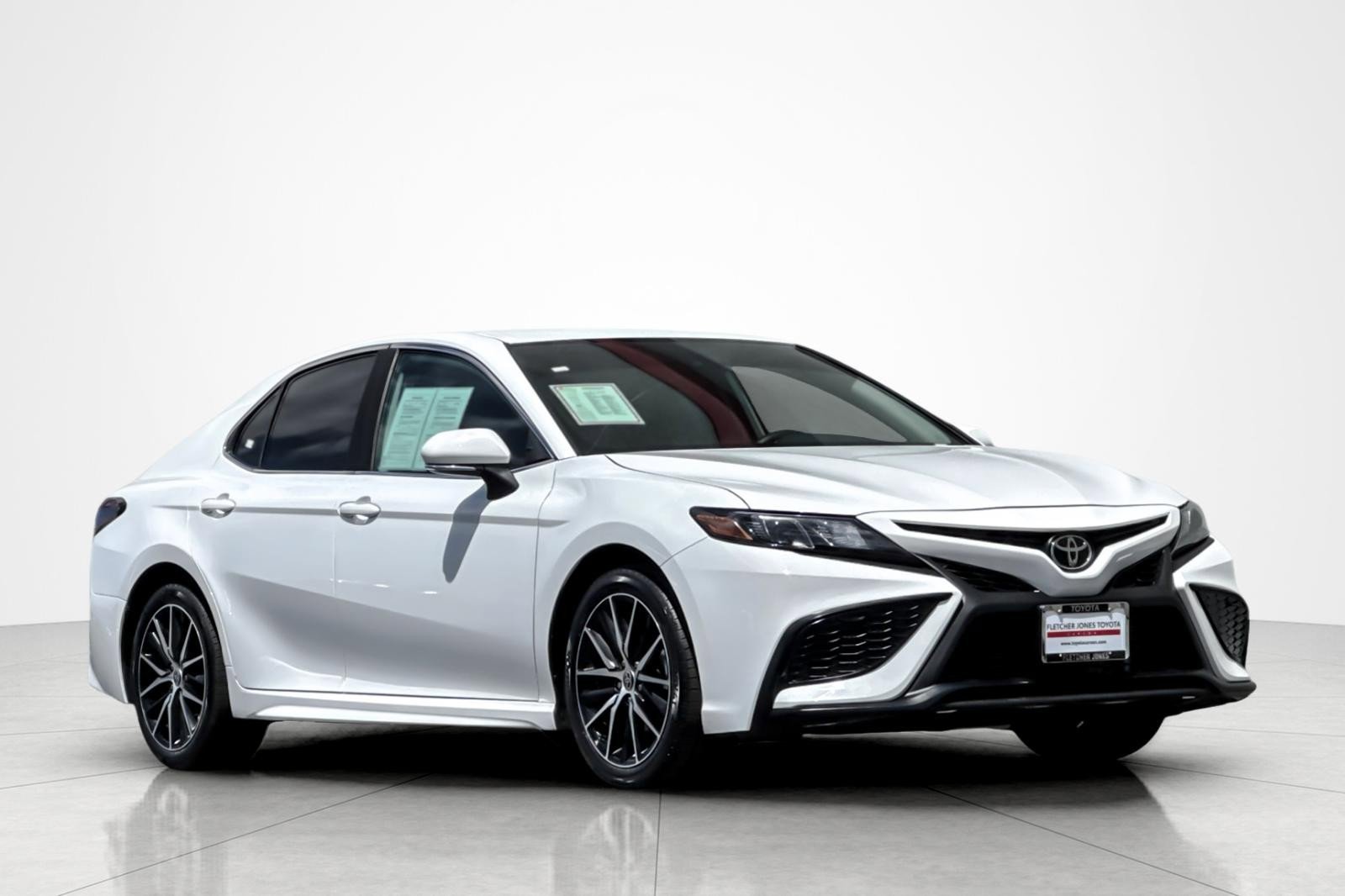 Certified 2023 Toyota Camry SE image 7