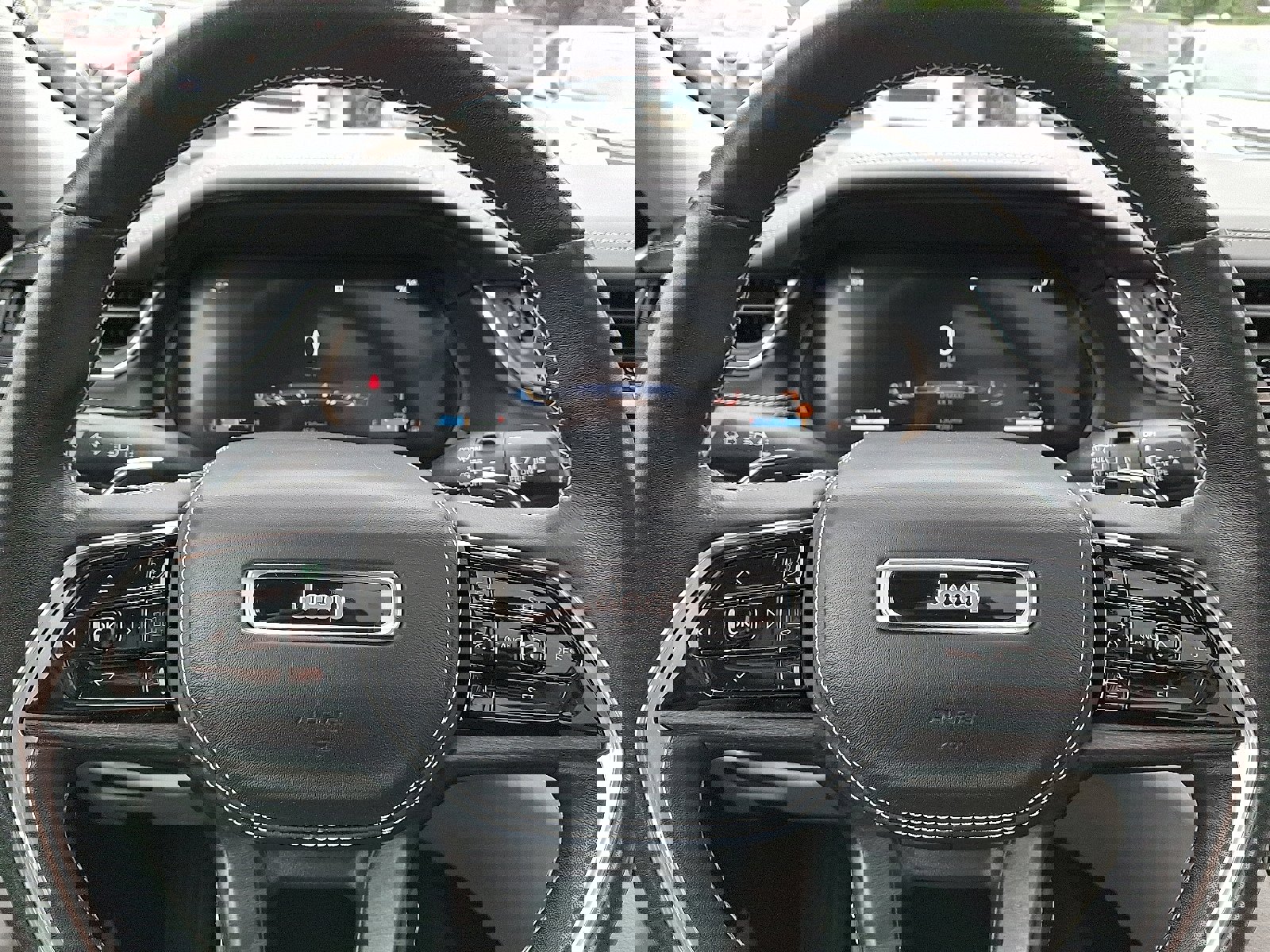 Used 2022 Jeep Grand Cherokee L Overland image 20