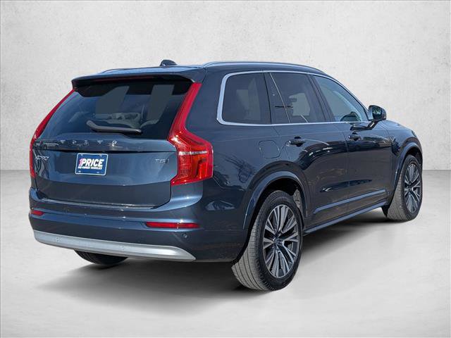 Used 2022 Volvo XC90 T5 Momentum w/ Climate Package image 5