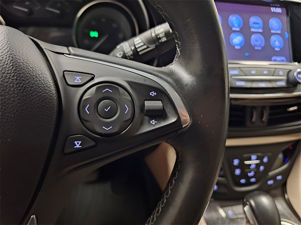 Used 2020 Buick Envision Preferred image 17