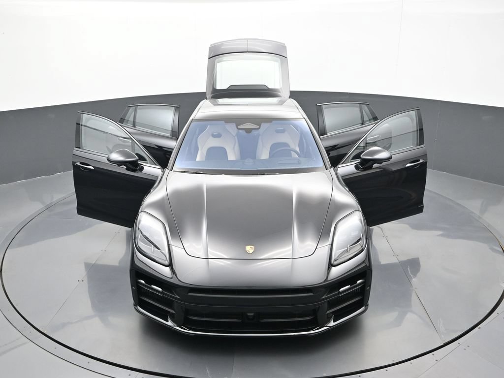 New 2026 Porsche Panamera GTS AWD/4WD image 32