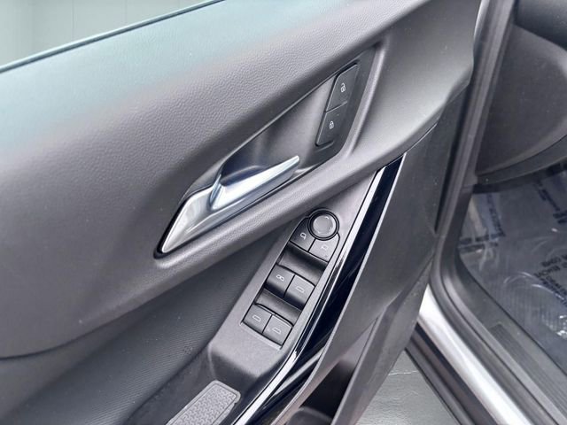Used 2025 Chevrolet Equinox LT FWD image 15