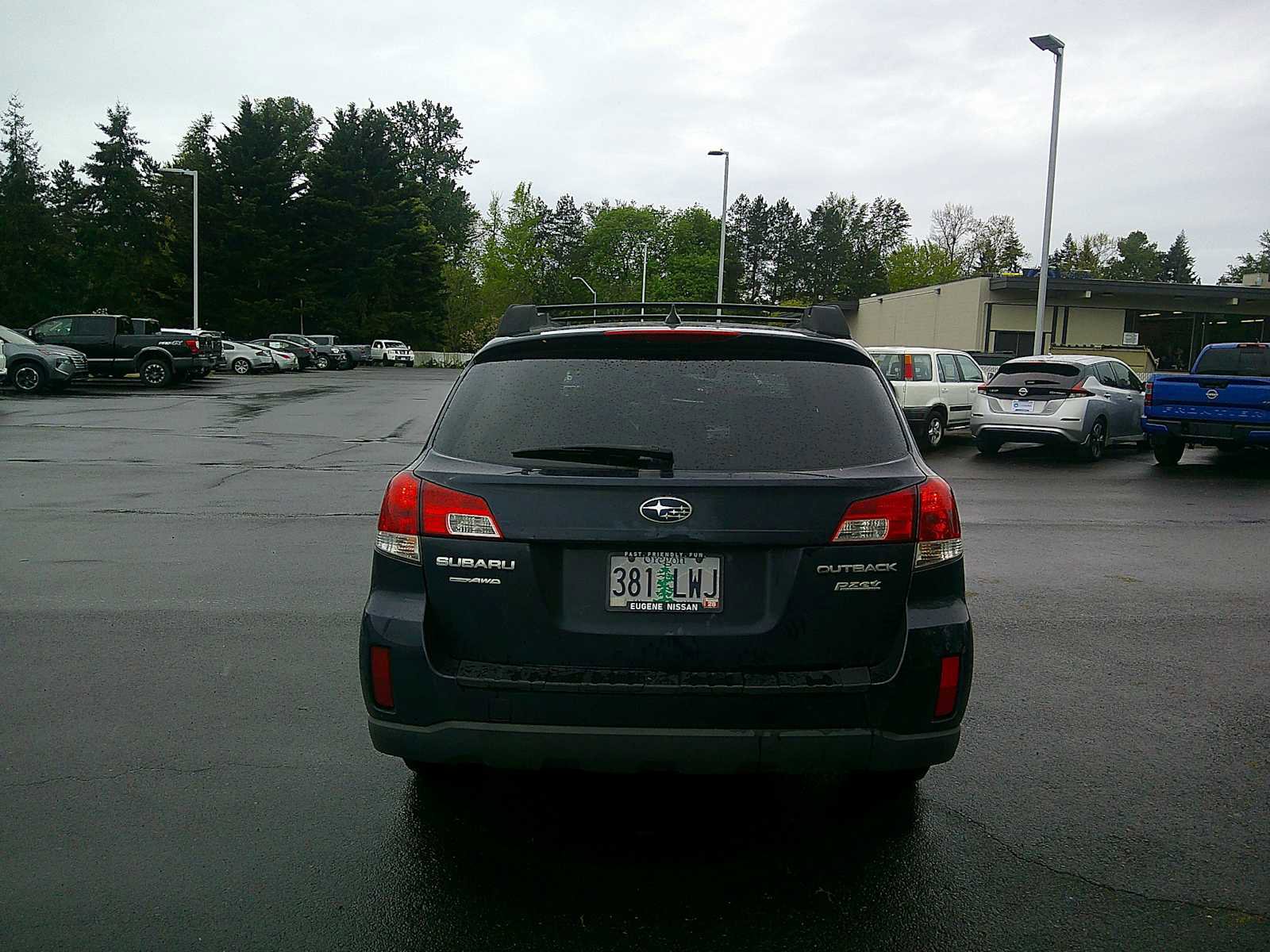 Used 2014 Subaru Outback 2.5i Limited AWD/4WD image 4