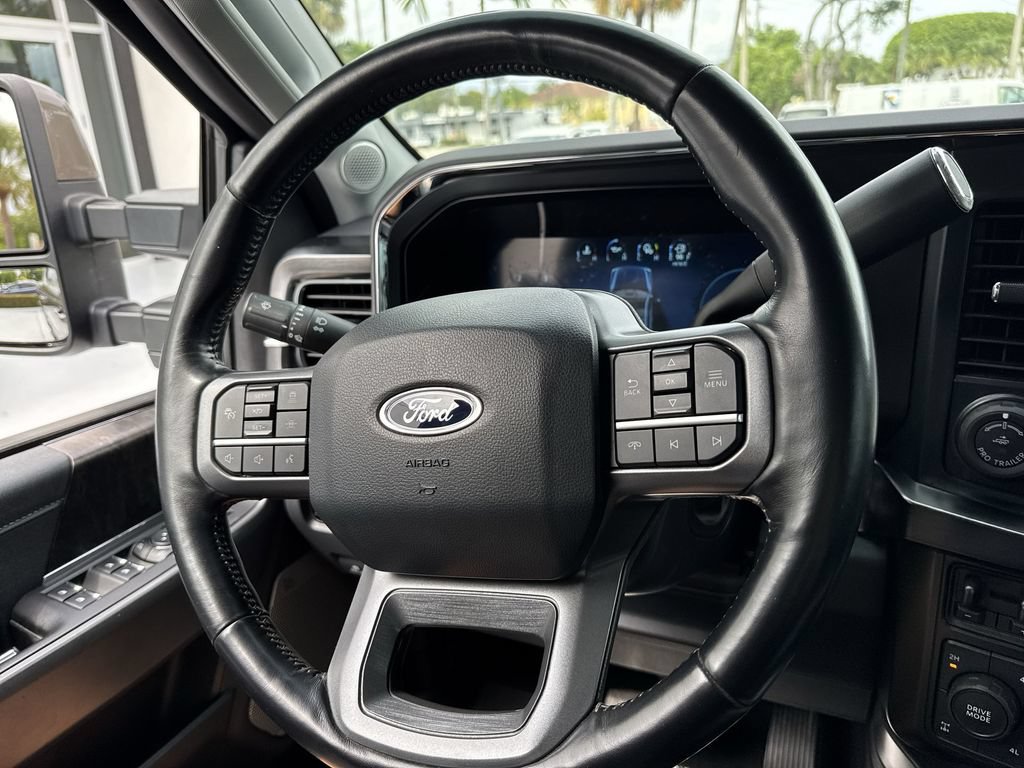 Used 2023 Ford F250 Lariat w/ Lariat Ultimate Package AWD/4WD image 53
