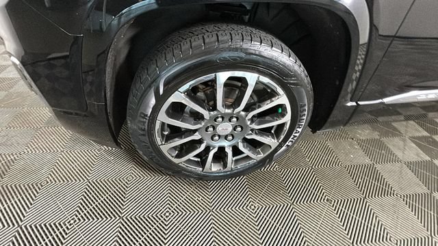 Used 2020 GMC Acadia Denali AWD/4WD image 9