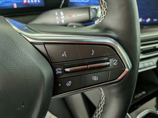 Certified 2025 Chevrolet Traverse LT AWD/4WD image 24