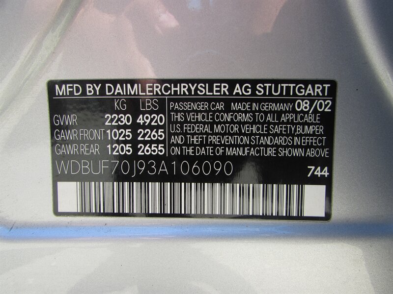 Used 2003 Mercedes-Benz E 500 Sedan image 30