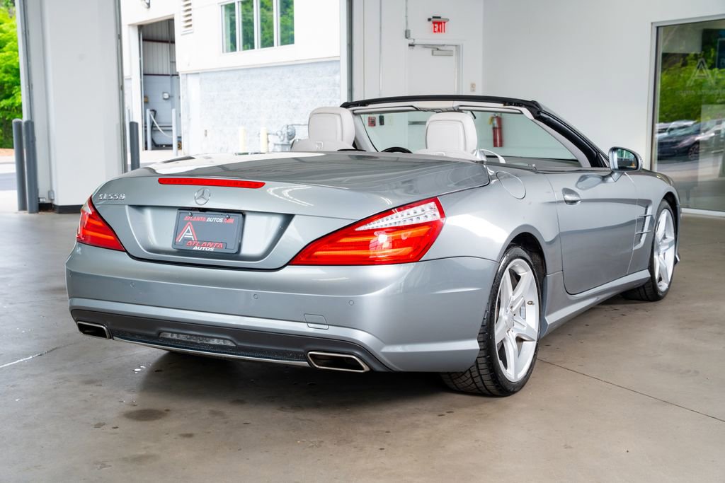 Used 2014 Mercedes-Benz SL 550 image 12