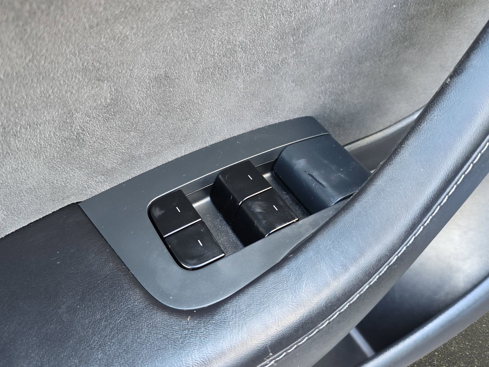 Used 2021 Tesla Model 3 Long Range image 24