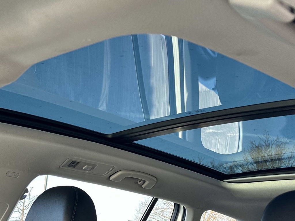 Used 2019 Volkswagen Golf Alltrack SEL image 23