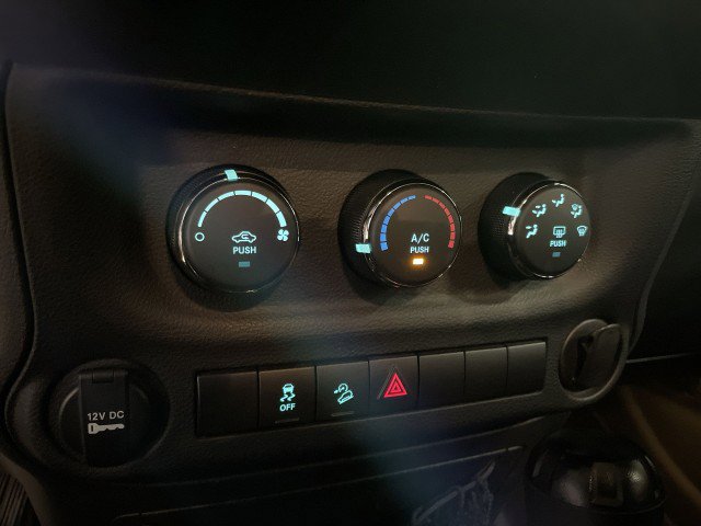 Used 2017 Jeep Wrangler Unlimited Sport image 19