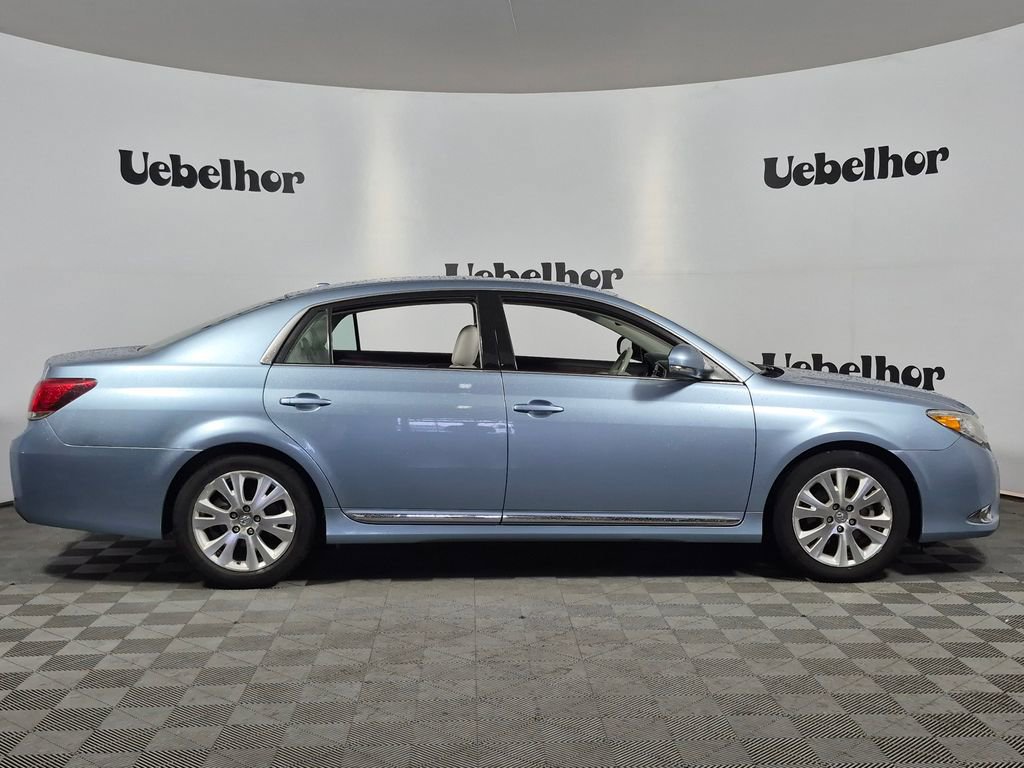 Used 2011 Toyota Avalon FWD image 8