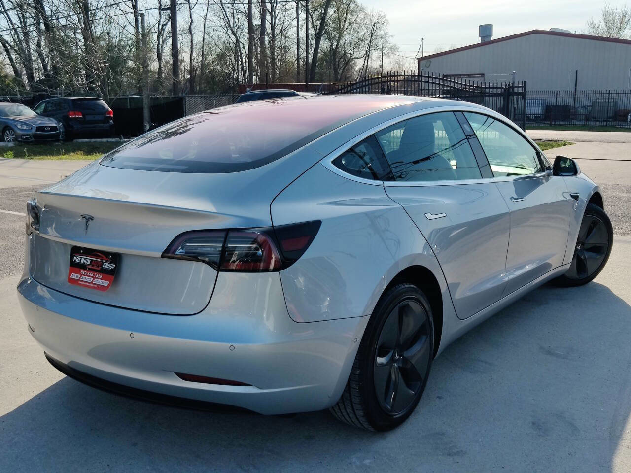 Used 2018 Tesla Model 3 Long Range image 4