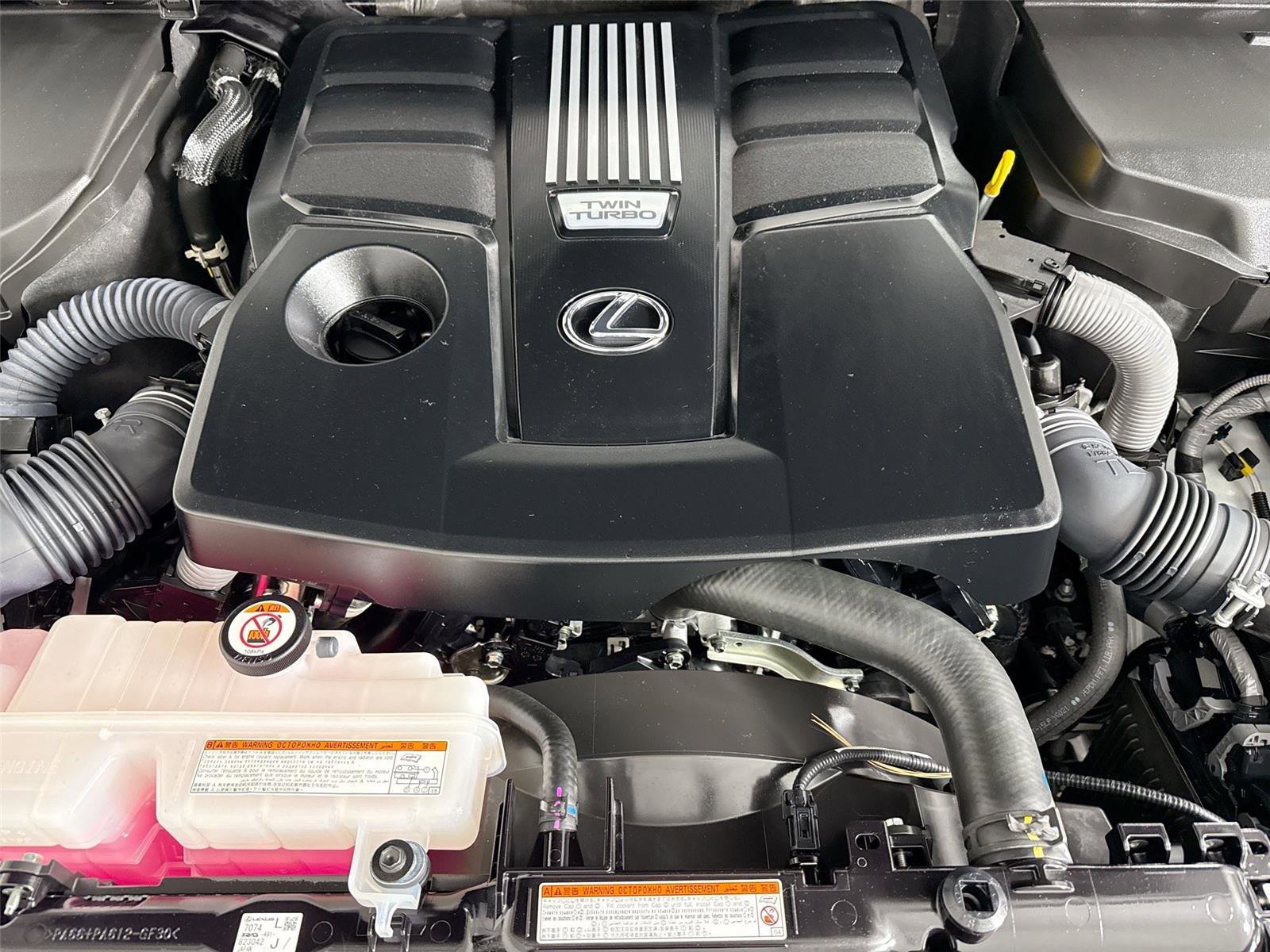 Used 2024 Lexus LX 600 F Sport image 47