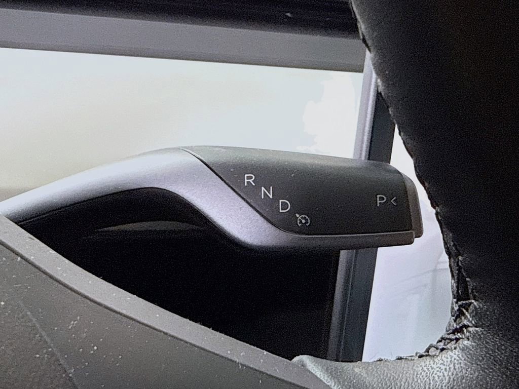 Used 2021 Tesla Model 3 Standard Range Plus image 10