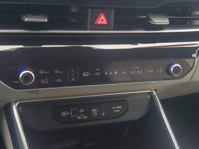Certified 2025 Kia Carnival SX Prestige FWD image 34