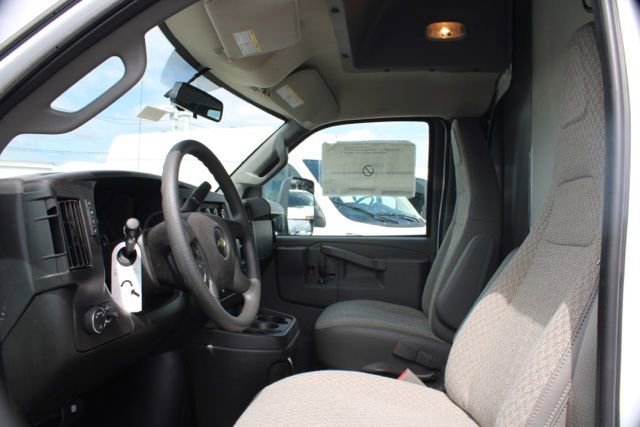 Used 2024 Chevrolet Express 3500 w/ Power Convenience Package image 12