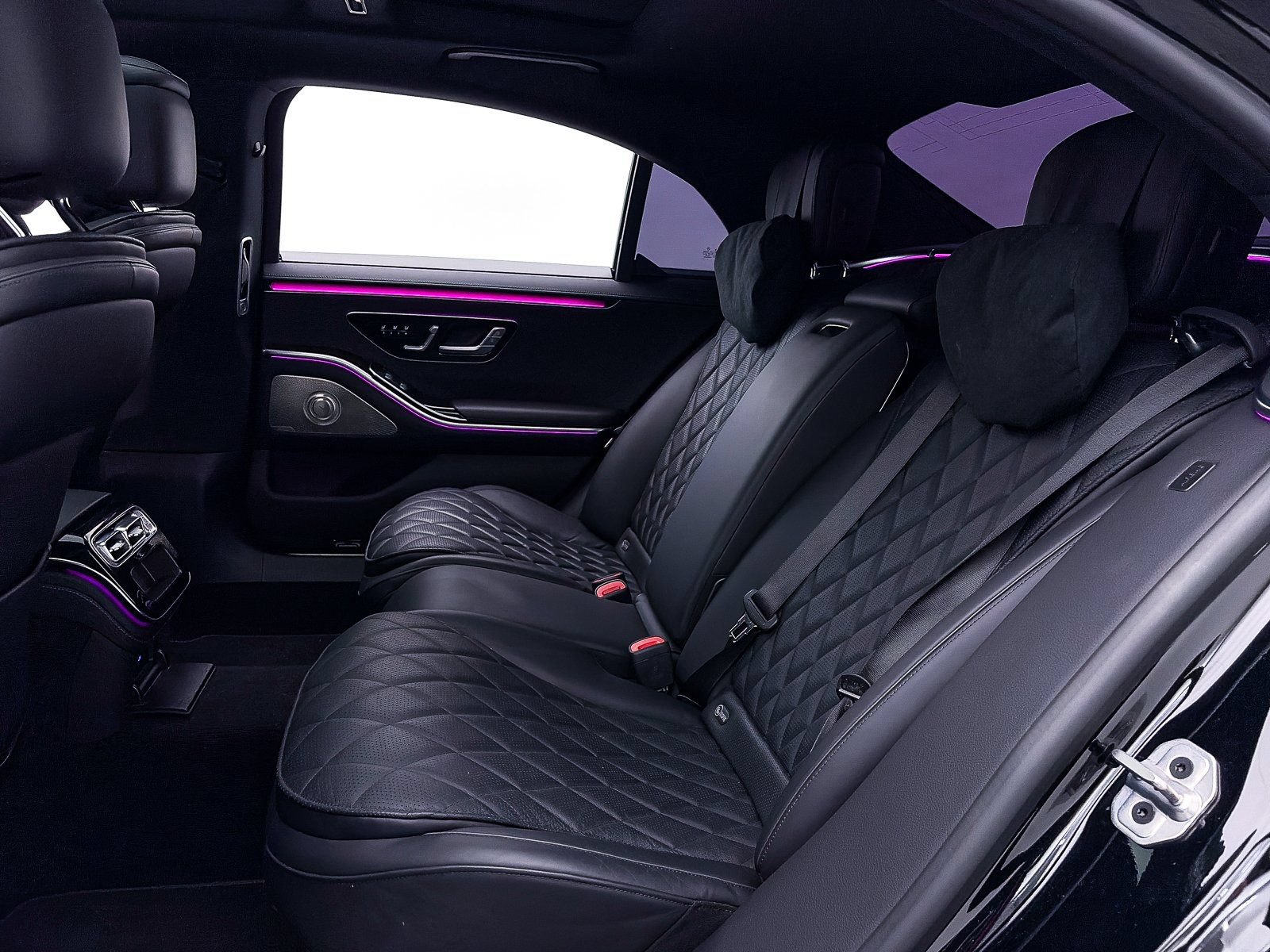 Used 2024 Mercedes-Benz S 580 4MATIC Sedan image 35