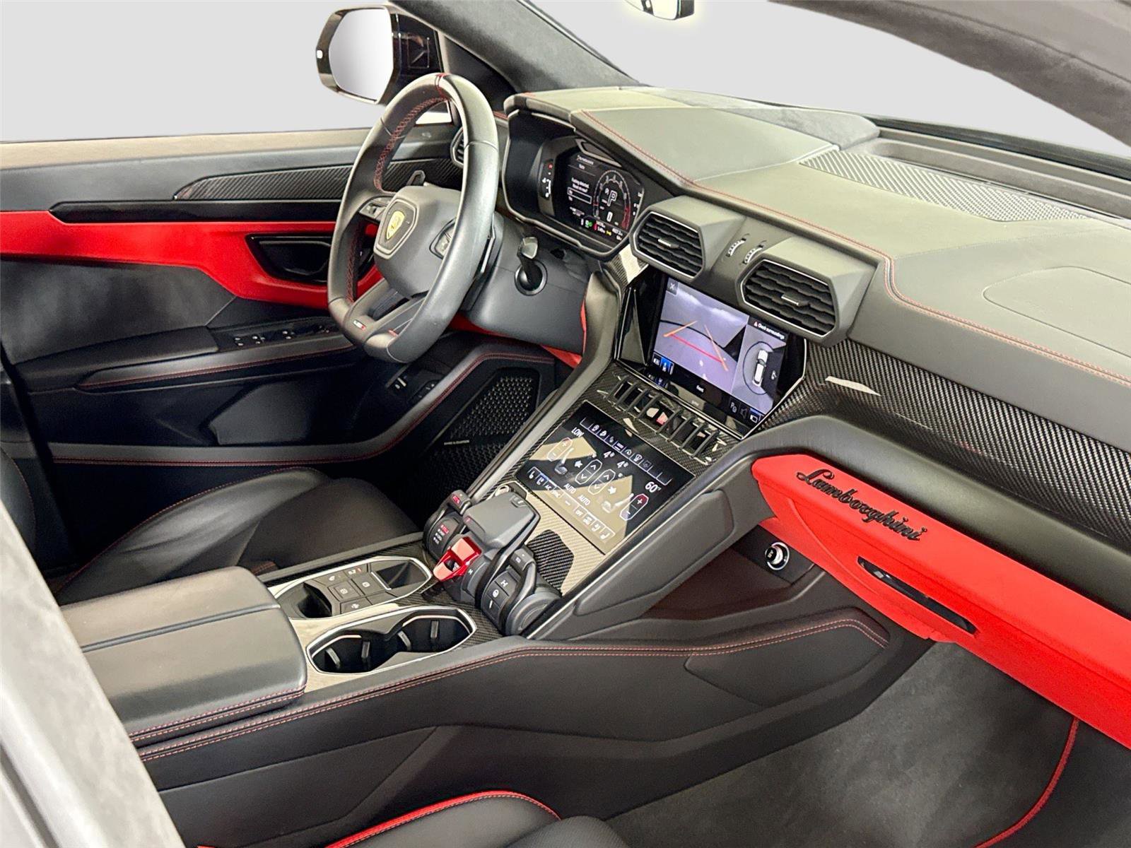 Used 2023 Lamborghini Urus S image 34