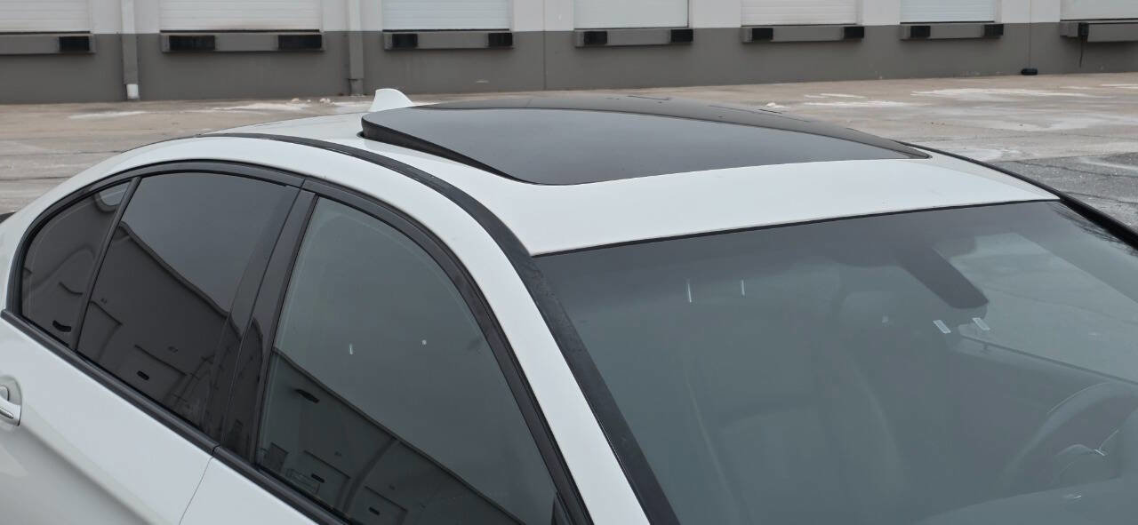 Used 2015 BMW 535i Sedan image 16