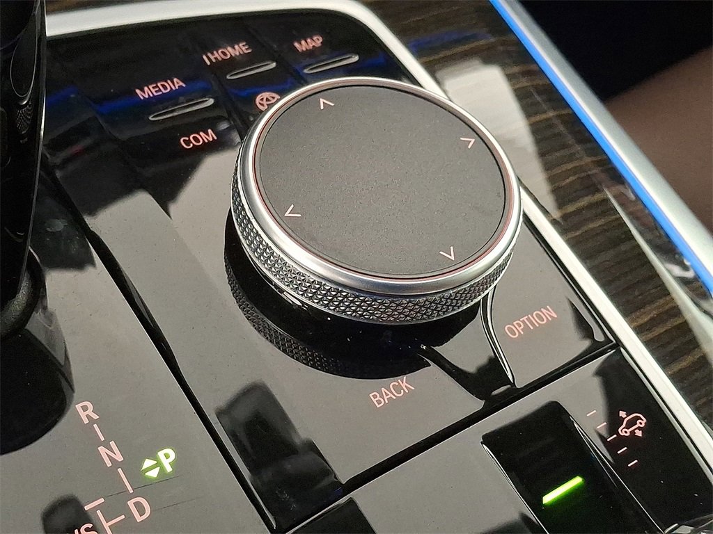 Used 2021 BMW X5 xDrive45e w/ M Sport Package image 26