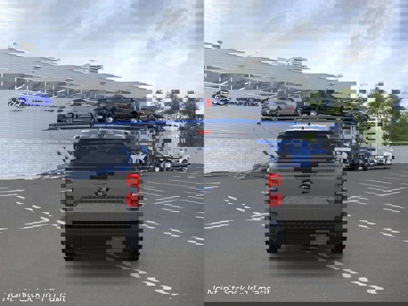 New 2026 Ford Maverick XL image 5