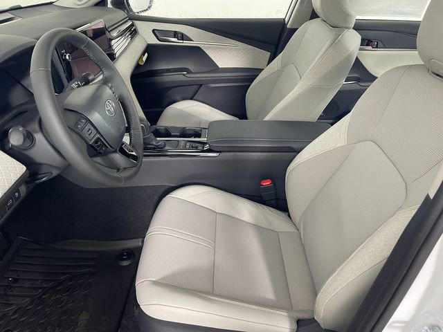 New 2026 Toyota Camry XLE w/ Premium Package image 2