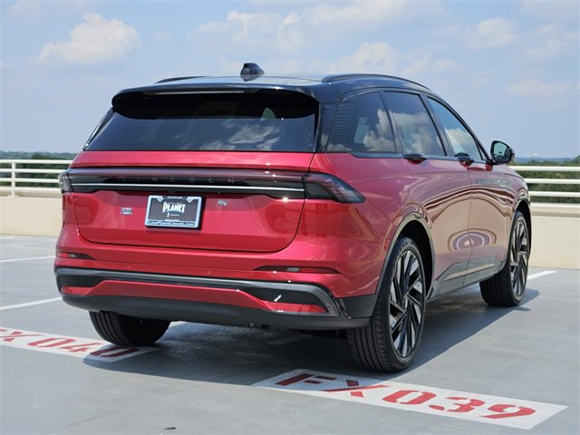 New 2025 Lincoln Nautilus Reserve w/ Jet Appearance Package image 7