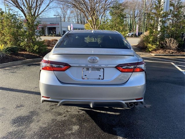 Used 2021 Toyota Camry SE image 7