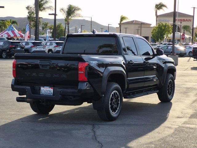 Used 2024 Toyota Tacoma TRD Off-Road AWD/4WD image 5