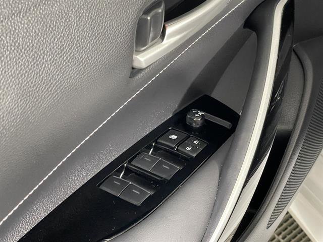 Certified 2025 Toyota Corolla XSE FWD image 19