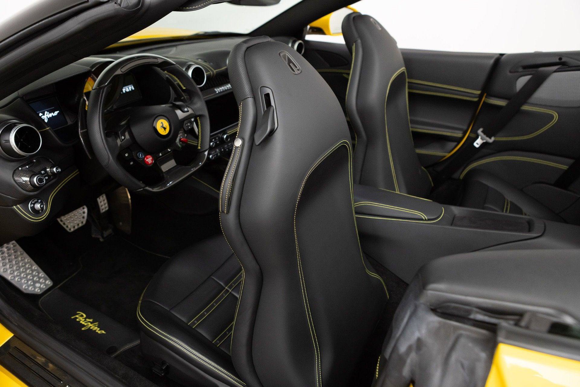 Certified 2020 Ferrari Portofino RWD image 62