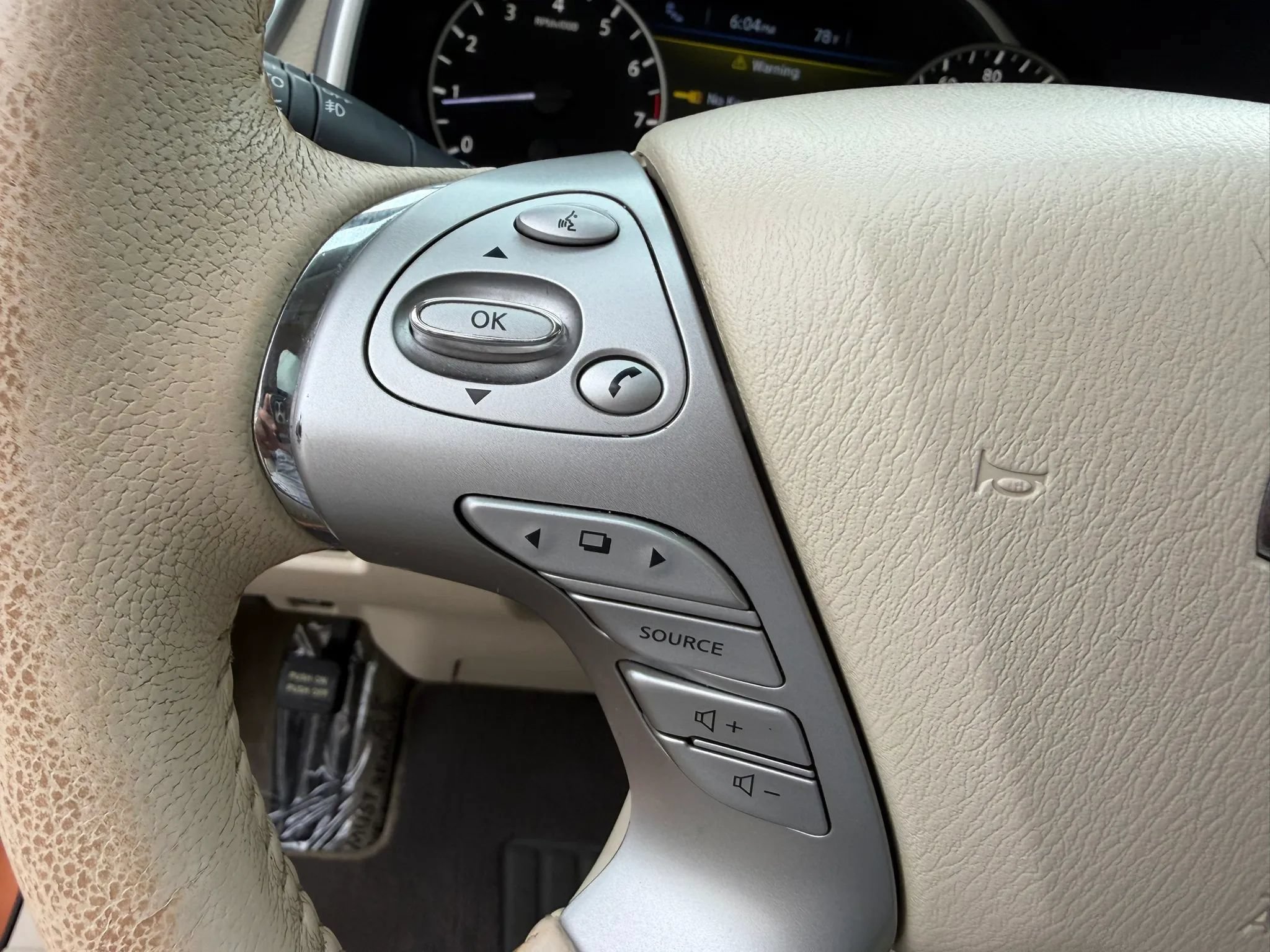 Used 2015 Nissan Murano Platinum w/ Platinum Technology Package AWD/4WD image 41